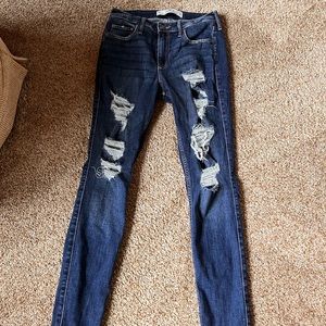 hollister mid rise curvy jeans